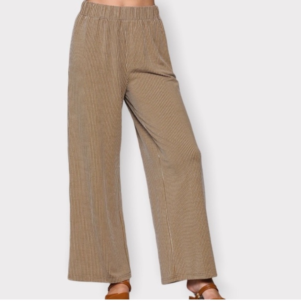 Textured Soft Stretch Knit Striped Wide Legged Pants with Pockets Size Small NWT